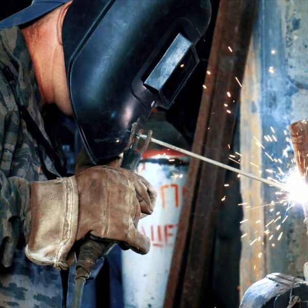 welding with gloves